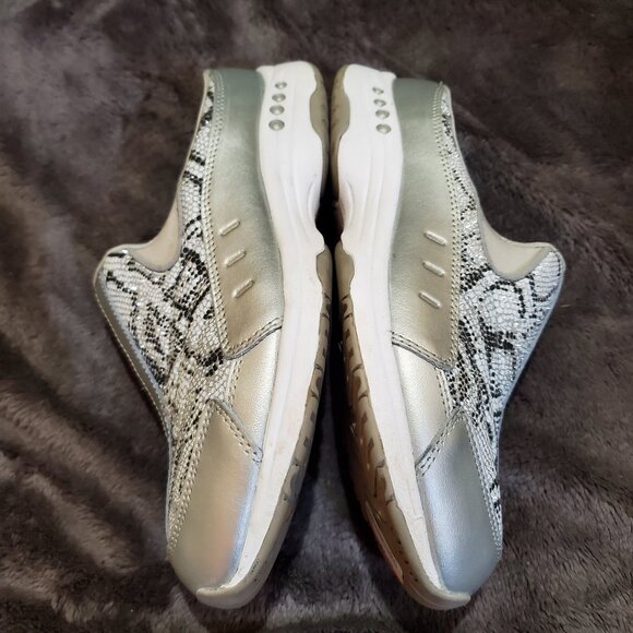 Easy Spirit Traveltime Mule Slip On Clog Mule Silver/Snakeskin Women's 9.5W - Picture 11 of 12